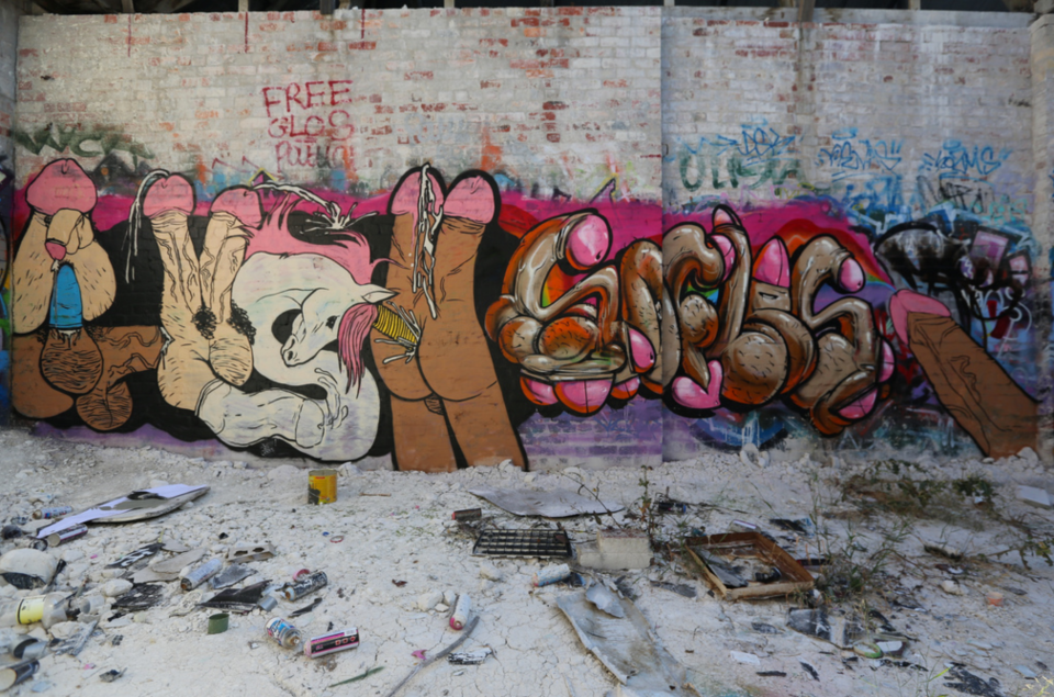 Xxx Graffiti 94